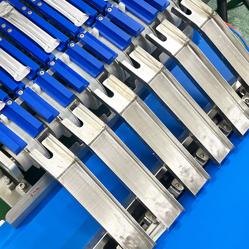 ऑटोमैटिक मल्टी लेन फूड कलर्स ड्रिंक पाउडर सैकेट पैकिंग मशीन 1g-30g स्टिक पैक एनर्जी ड्रिंक पाउडर भरने की मशीन