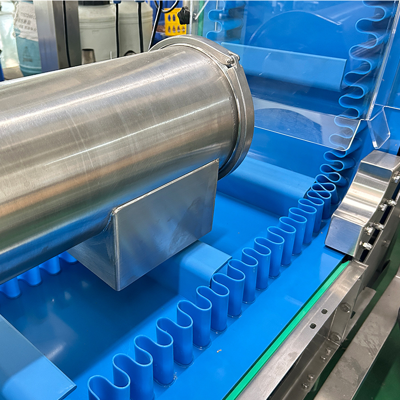 अनुकूलित कुशल निर्जलित गोमांस नगेट्स मात्रात्मक बैगिंग पैकेजिंग मशीन खाने के लिए तैयार खाद्य गोमांस बहुमुख्य वेजर