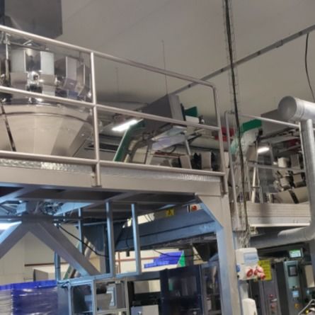10 ''रंग टच स्क्रीन ISO9001 0.5L नट पैकिंग मशीन रैपिंग के लिए Packing