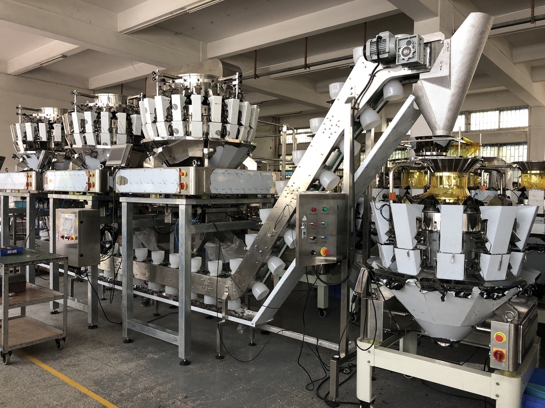 पैच ब्लॉक के लिए 0.75KW अचार पैकेजिंग मशीन मापने योग्य खाद्य सुरक्षित कटोरा प्रकार टिपलर कन्वेयर