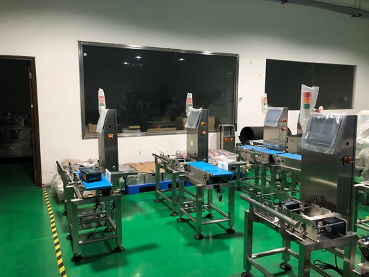 कॉस्मेटिक के लिए SUS304 हाई स्पीड चेक वजनी 150BPM 0.5KW