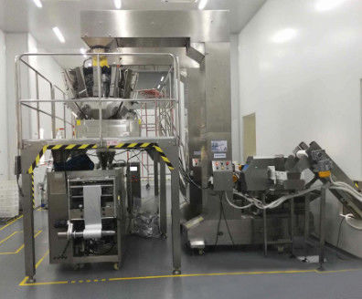 मछली त्वचा मूंगफली के लिए आईएसओ 9 001 50 बीपीएम ऑटो वजनी भरने और सीलिंग मशीन